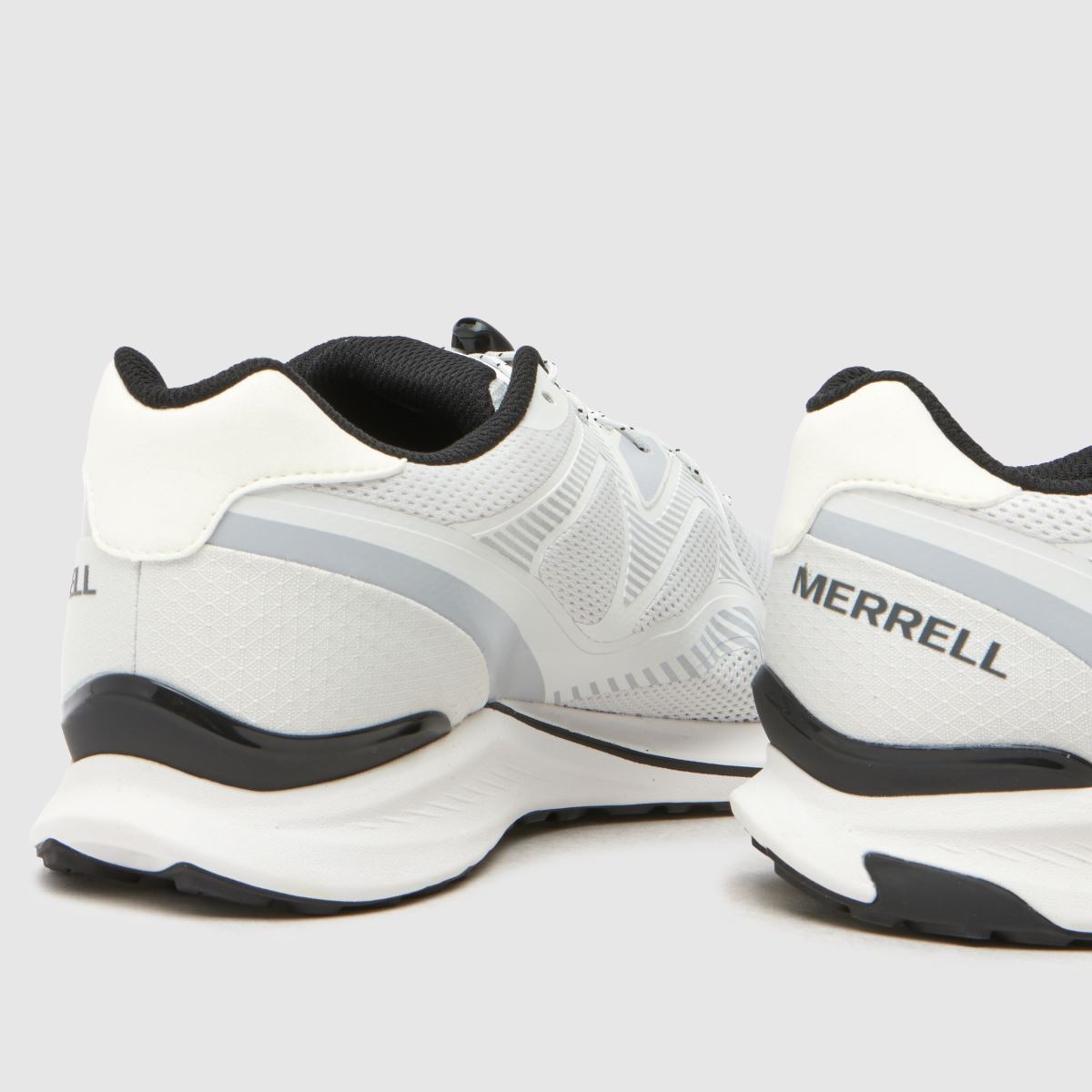 Merrell Skyquest Trek in White & Black Merrell Skyquest Trek 7