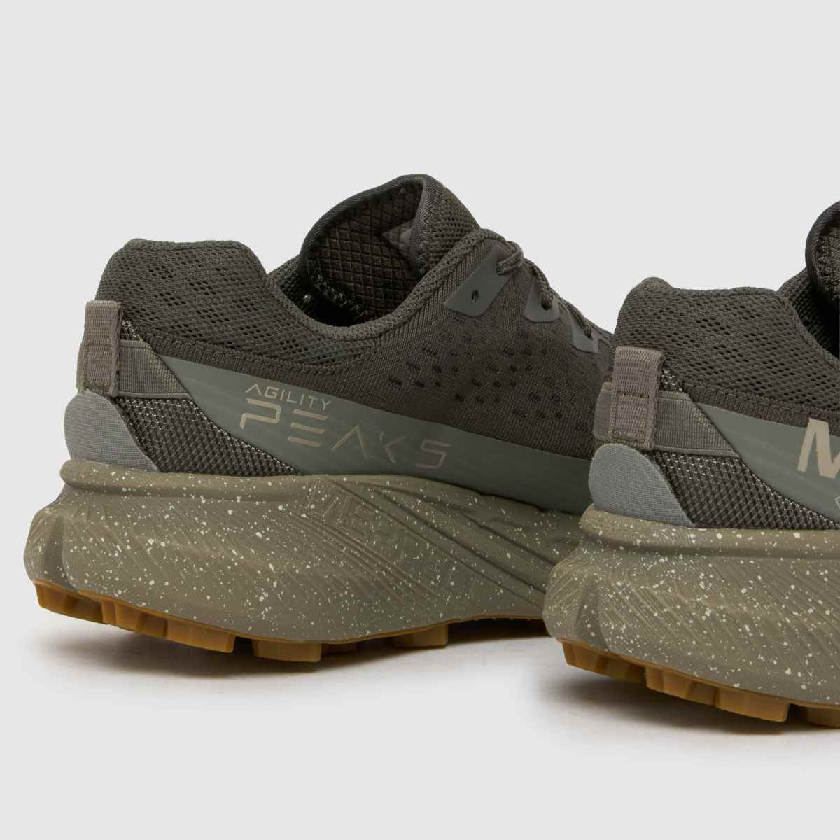 Mens Khaki Merrell Agility Peak Gore-Tex Trainers schuh - Main Image