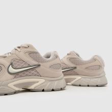 Nike V5 RNR in Natural Nike V5 RNR,4 of 4