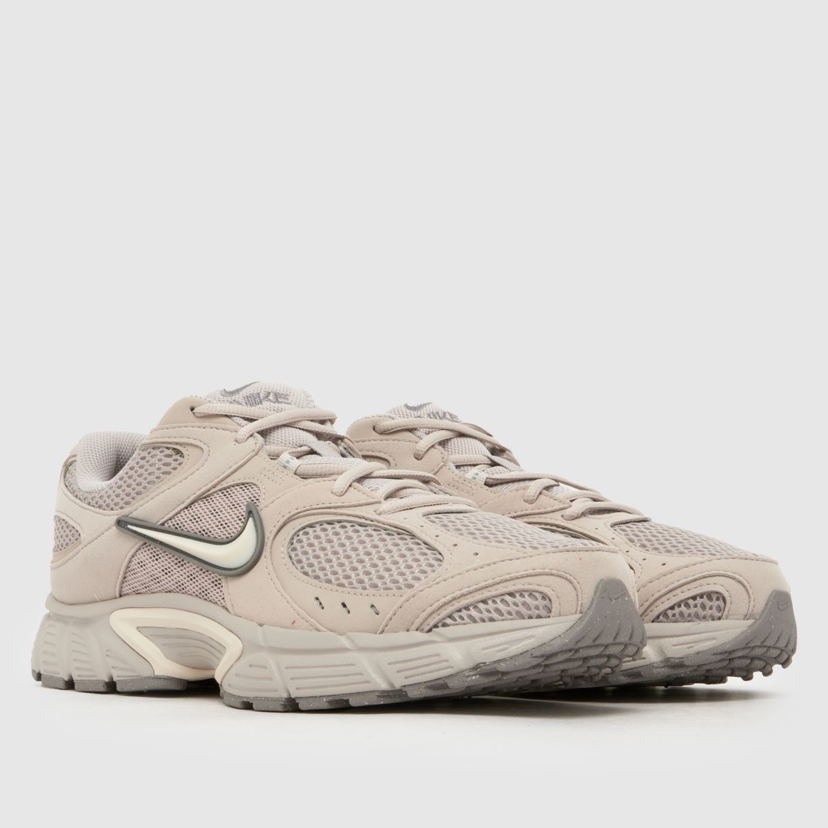 Nike V5 RNR in Natural Nike V5 RNR 8