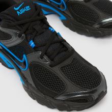 Nike V5 RNR in Black and blue Nike V5 RNR,3 of 4