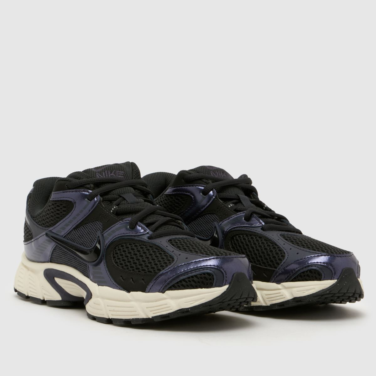Nike V5 RNR in Black & Purple Nike V5 RNR 1