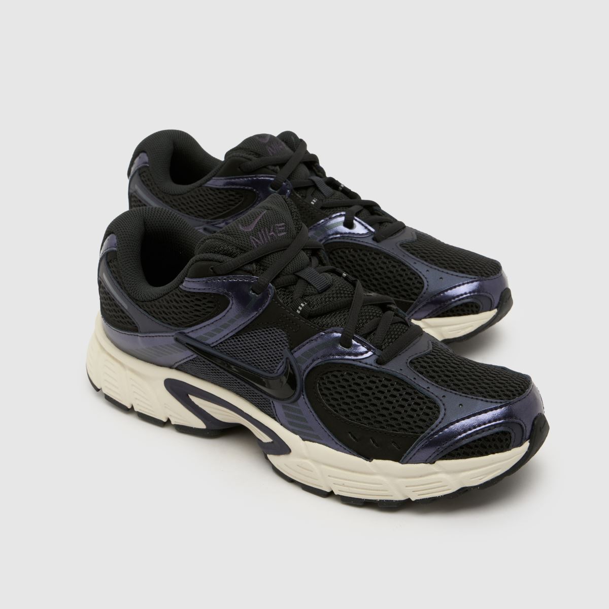 Nike V5 RNR in Black & Purple Nike V5 RNR 4