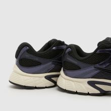 Nike V5 RNR in Black & Purple Nike V5 RNR,4 of 4
