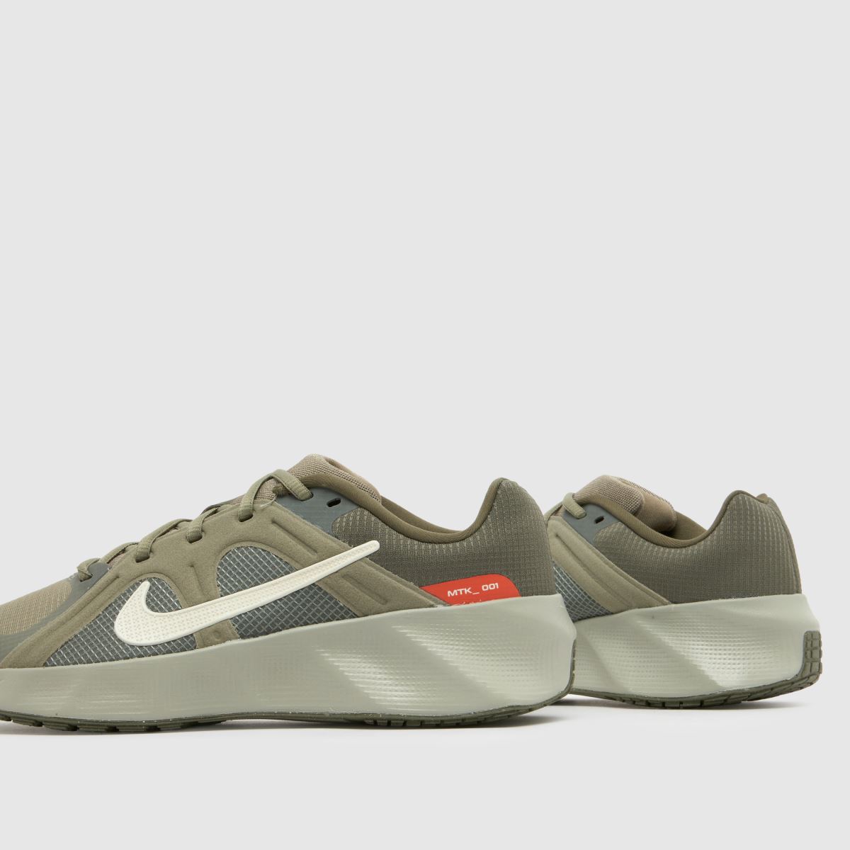 Nike Metro Tek in Khaki Nike Metro Tek 7