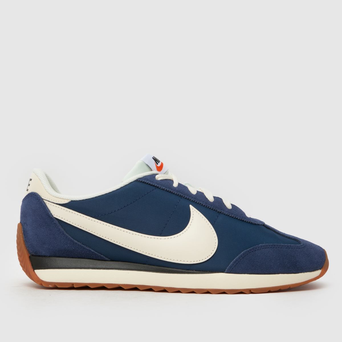 Nike Pacific Trainers in Navy Multi