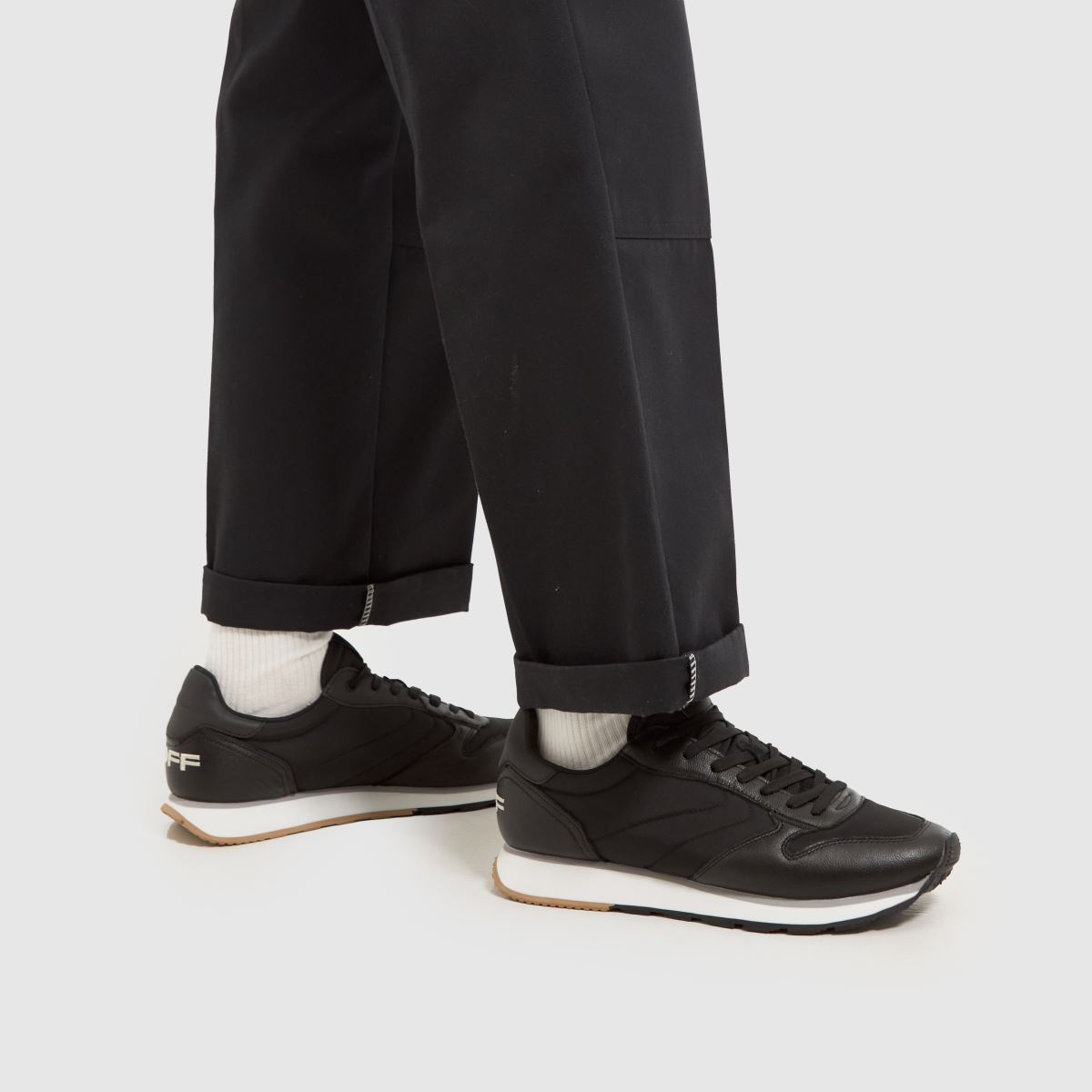 Egon Trainers in Black