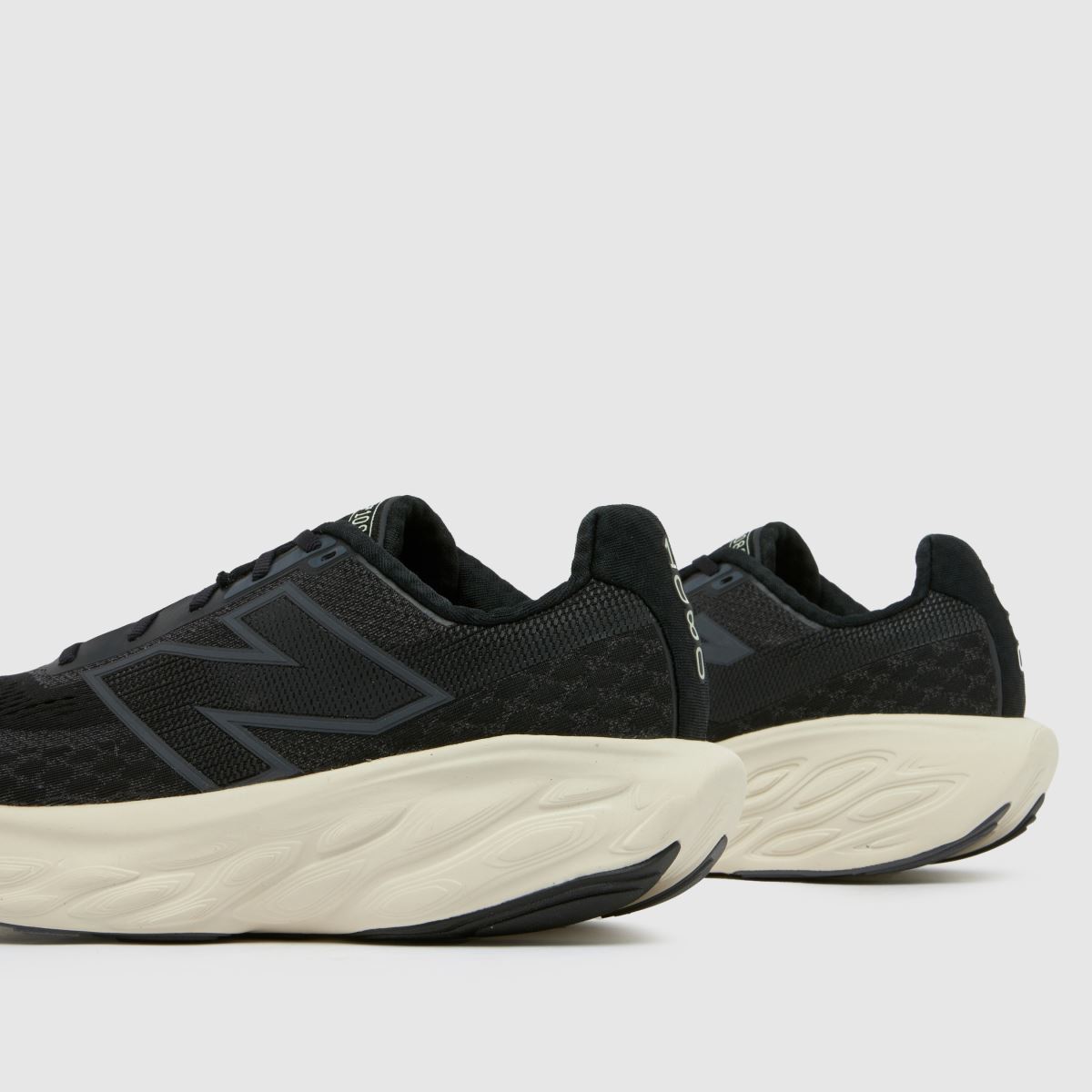 New Balance Fresh Foam X 1080 v14 in Black & White New Balance Fresh Foam X 1080 v14 7