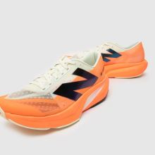 New Balance FuelCell Rebel v4,4 of 4