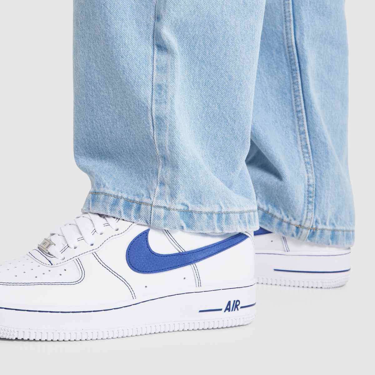 Nike Air Force 1 in White & Blue Nike Air Force 1 8
