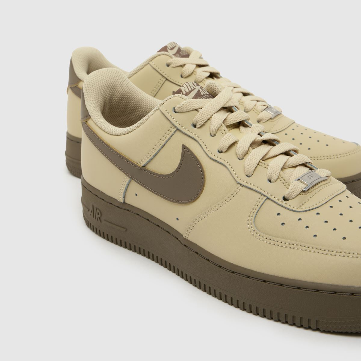 Nike Air Force 1 in Beige & Brown Nike Air Force 1 4