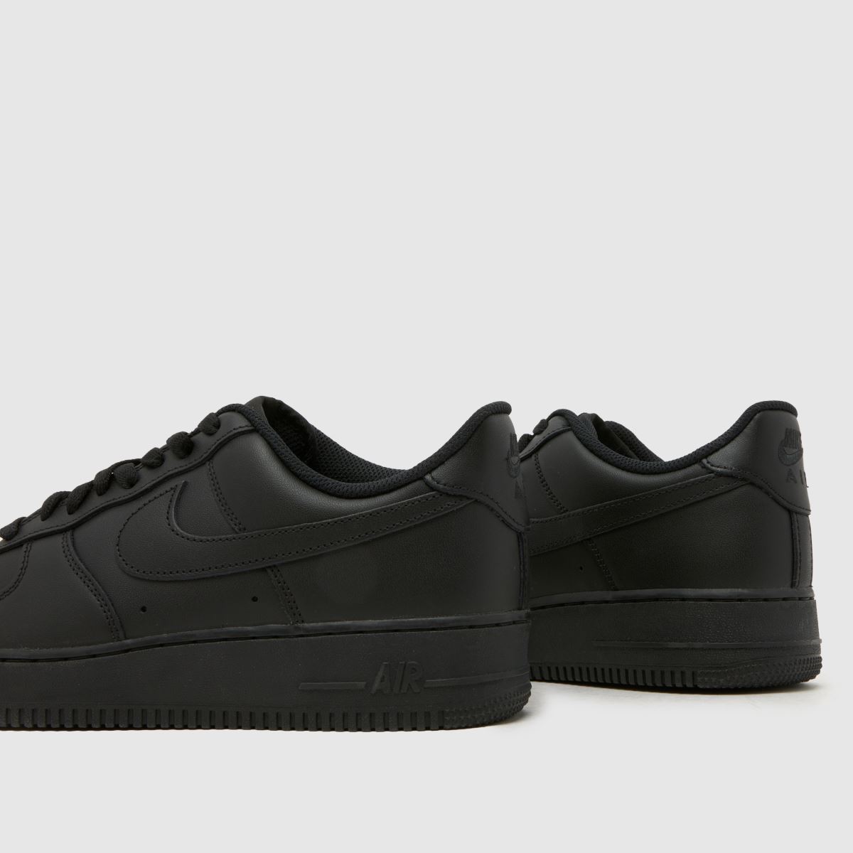 Nike Air Force 1 in Black Nike Air Force 1 7