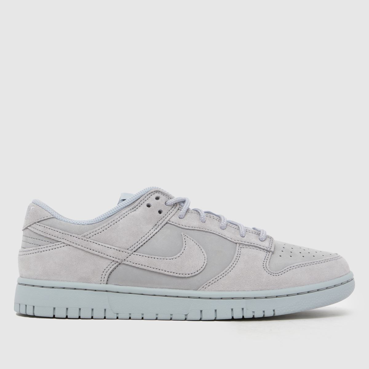 Nike Dunk Low Trainers in Grey