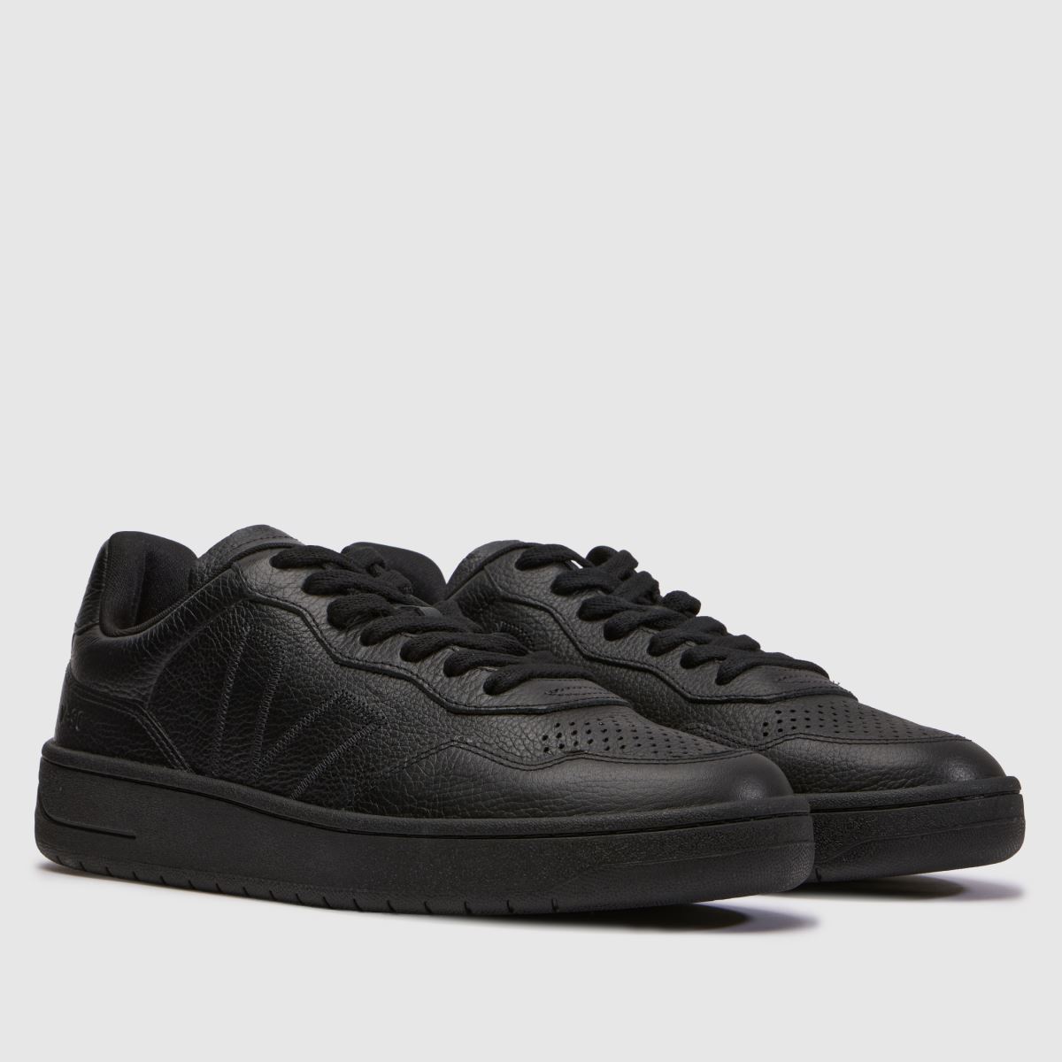 VEJA V-90 in Black VEJA V-90 1