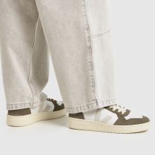 VEJA V-82 in Khaki VEJA V-82,2 of 4