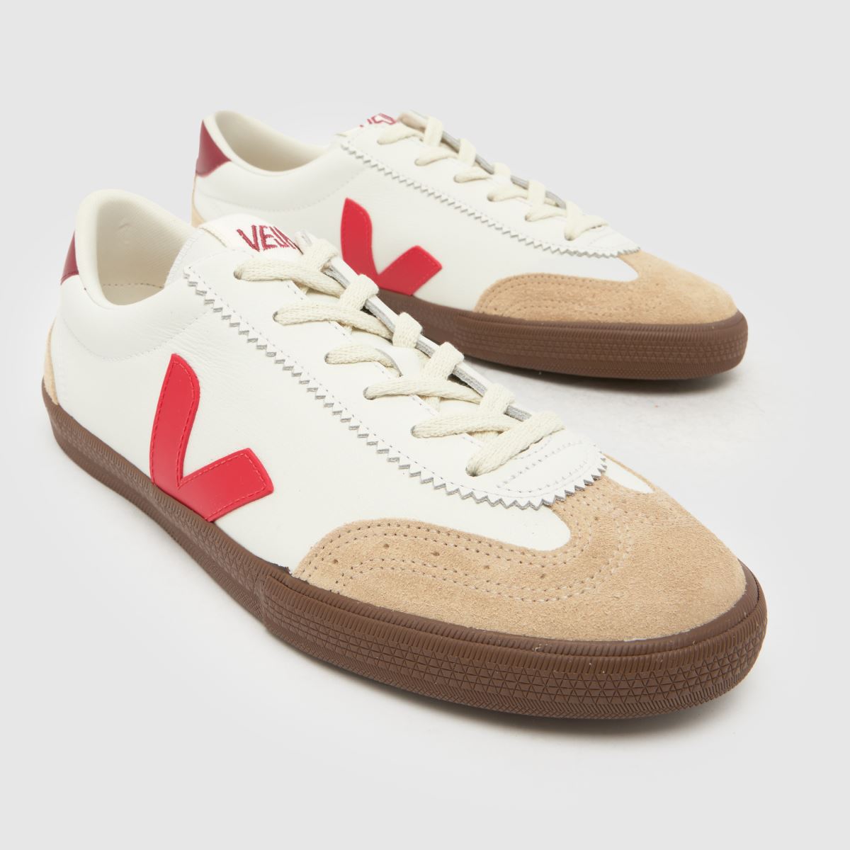 VEJA Volley in White & Red VEJA Volley 4