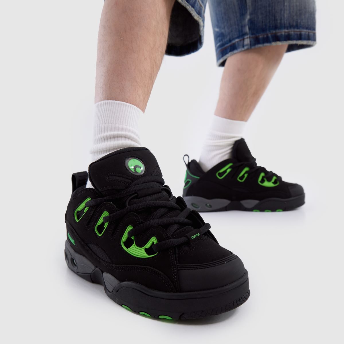 Mens Black & Green OSIRIS D3 E Trainers | schuh