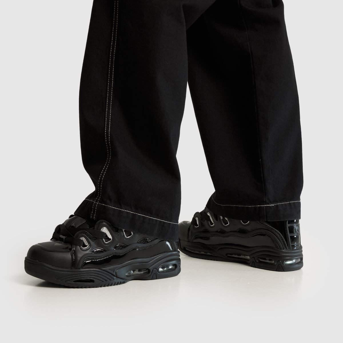 OSIRIS D3 2001 in Black OSIRIS D3 2001 8