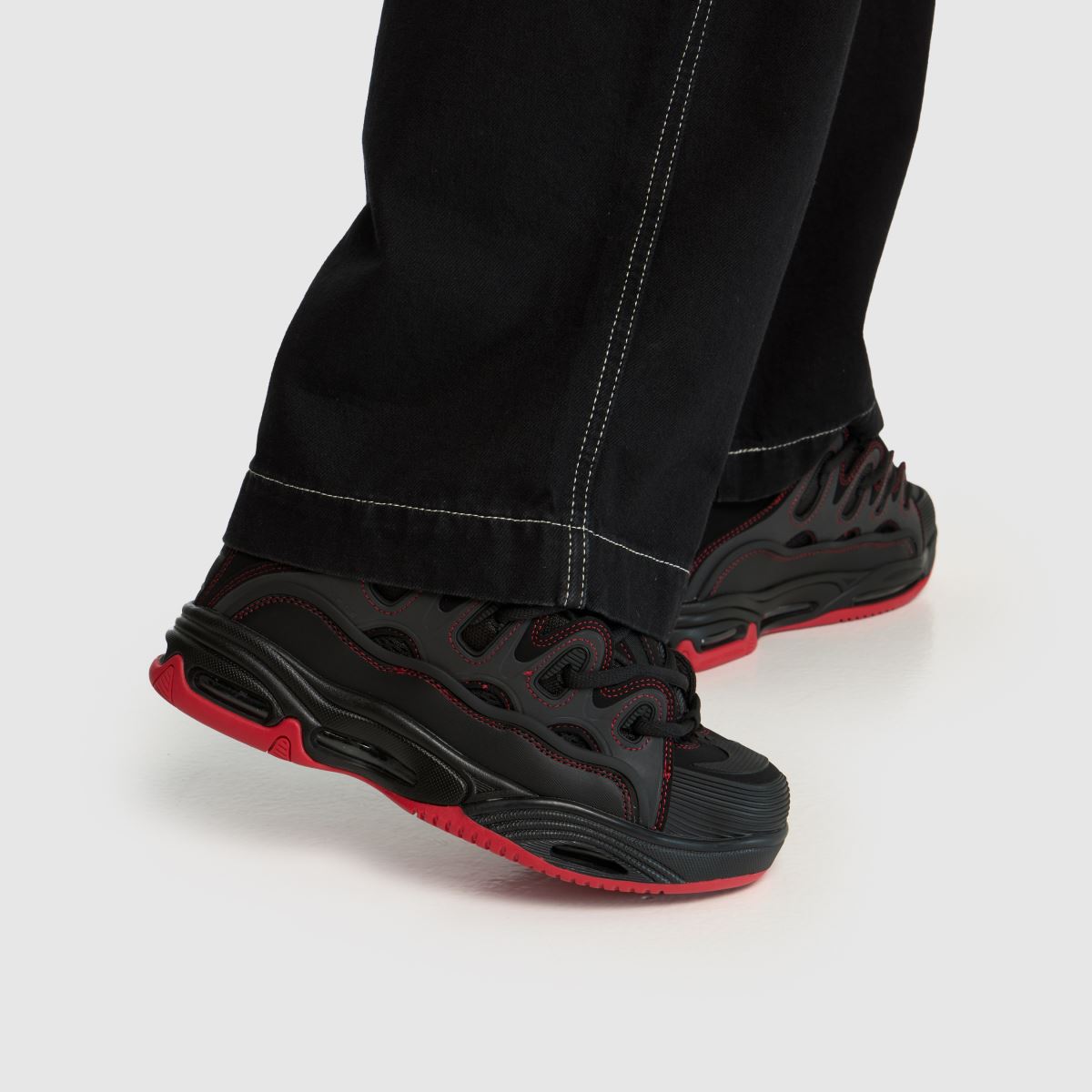 OSIRIS D3 2001 in Black & Red OSIRIS D3 2001 8