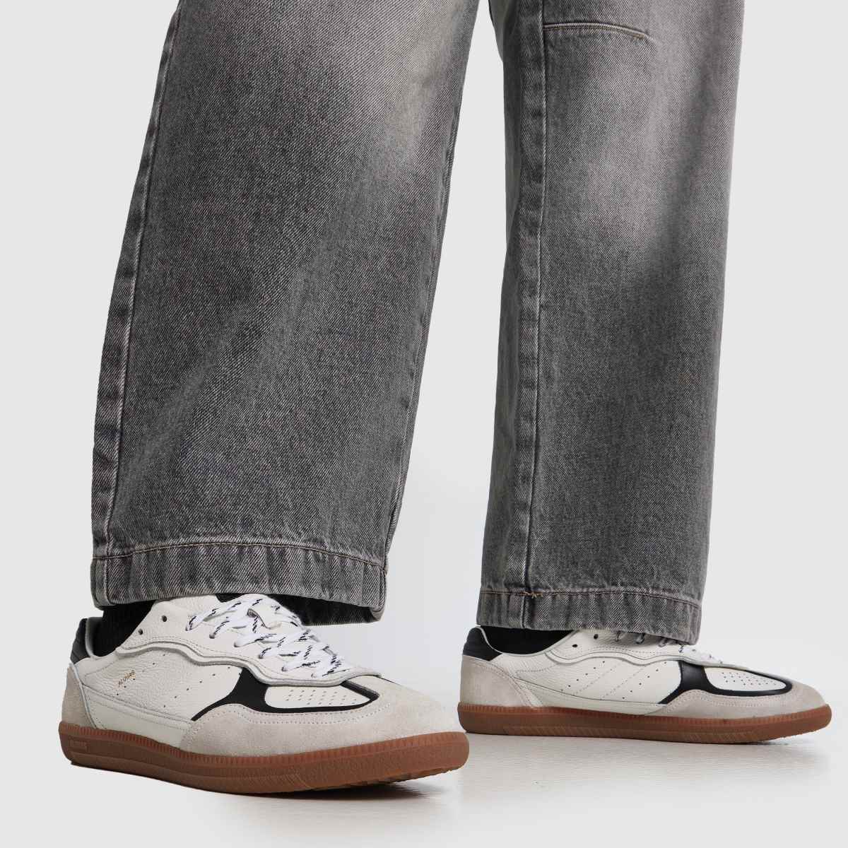 ALOHAS Tb.490 in White & Black ALOHAS Tb.490 8