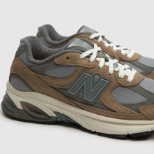 New Balance 2010 in Brown & Grey New Balance 2010,4 of 4