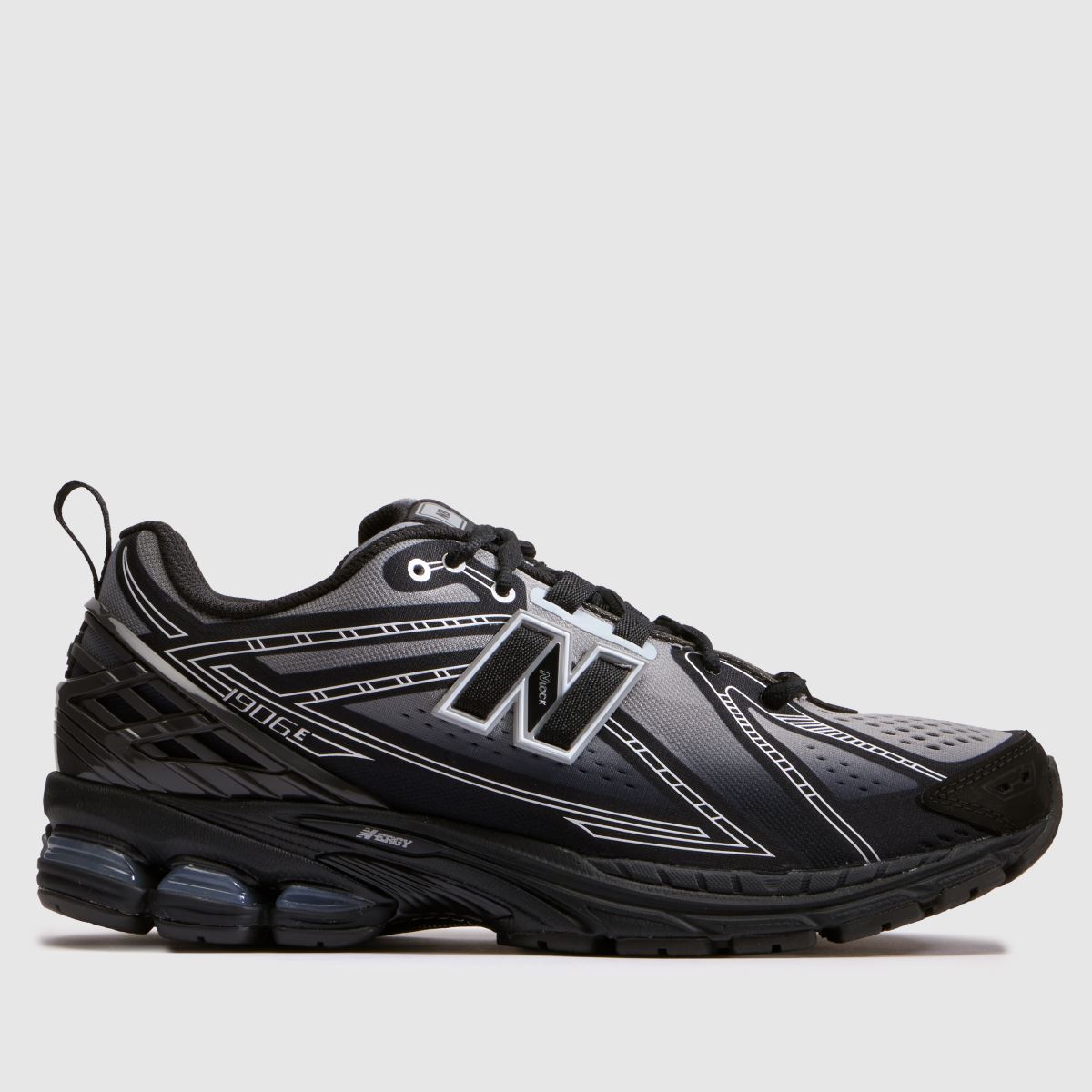 New Balance 1906 Trainers in Black & White