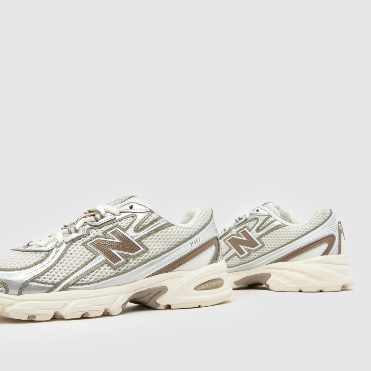 New Balance 740 in Beige Multi New Balance 740 7