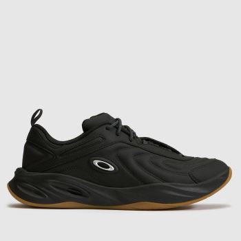 Oakley Black Strike Baseline Mens Trainers