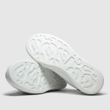 guess white kurt trainers