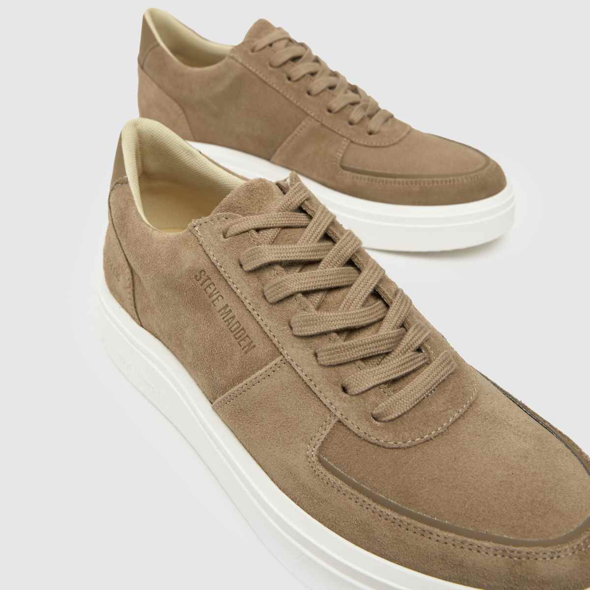 Steve Madden Flynn in Taupe Steve Madden Flynn 4