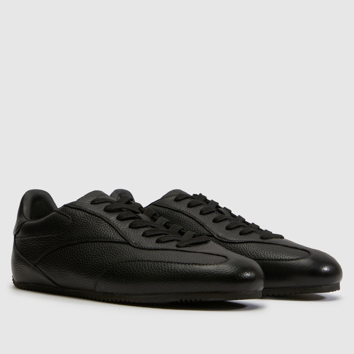 schuh Whatt Slim Leather Trainer in Black schuh Whatt Slim Leather Trainer 1