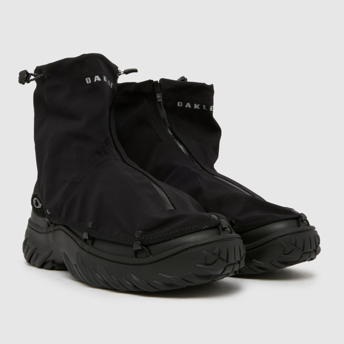 Oakley Meridian Low in Black Oakley Meridian Low 1