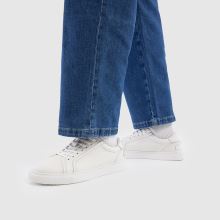 schuh Whit Leather Lace Up,2 of 4