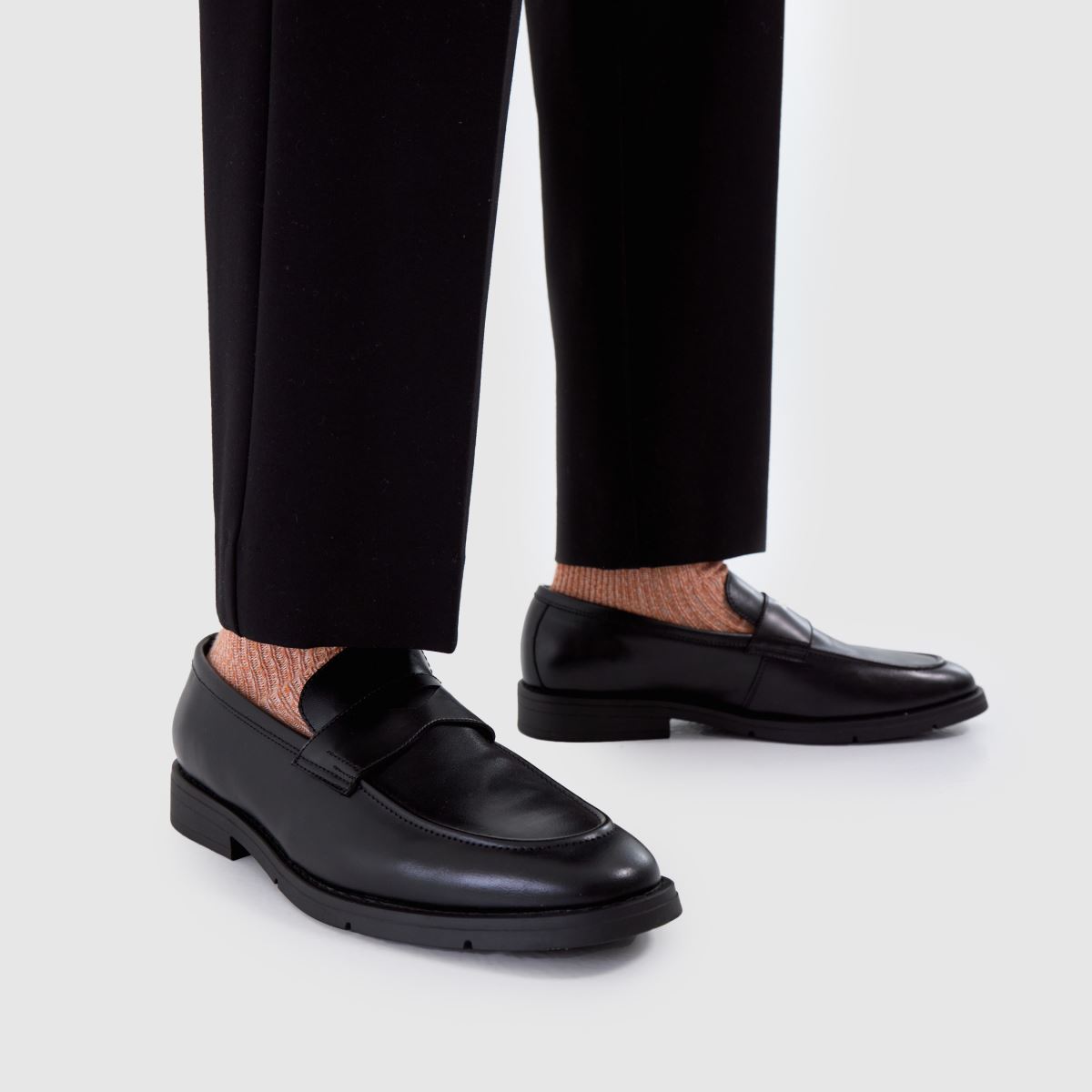schuh Rogan Loafer in Black schuh Rogan Loafer 8