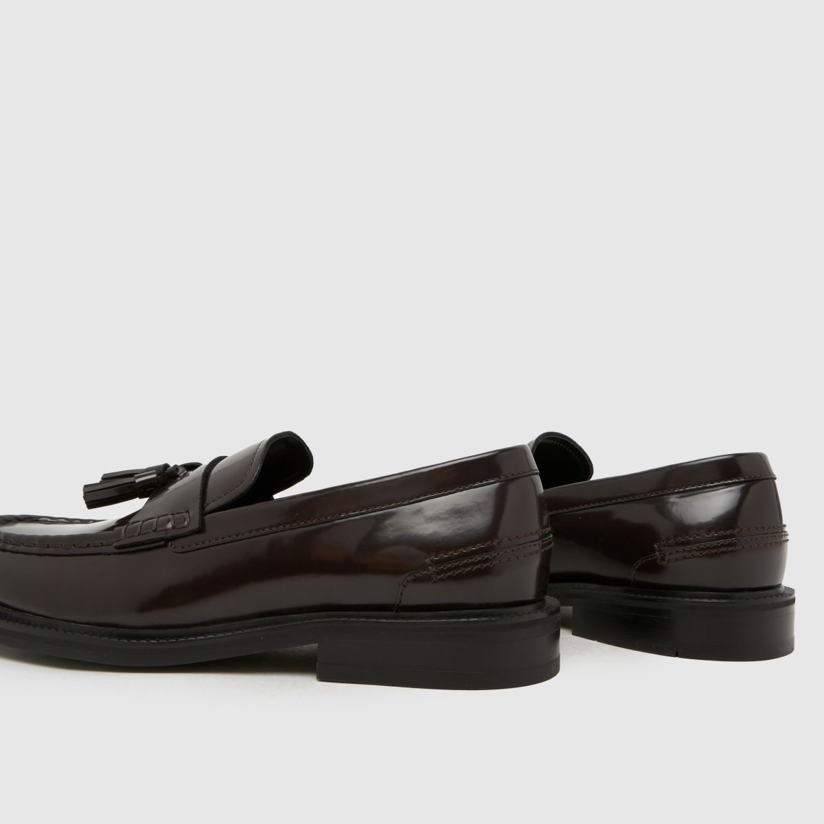 schuh Robin Tassel Loafer in Burgundy schuh Robin Tassel Loafer 7