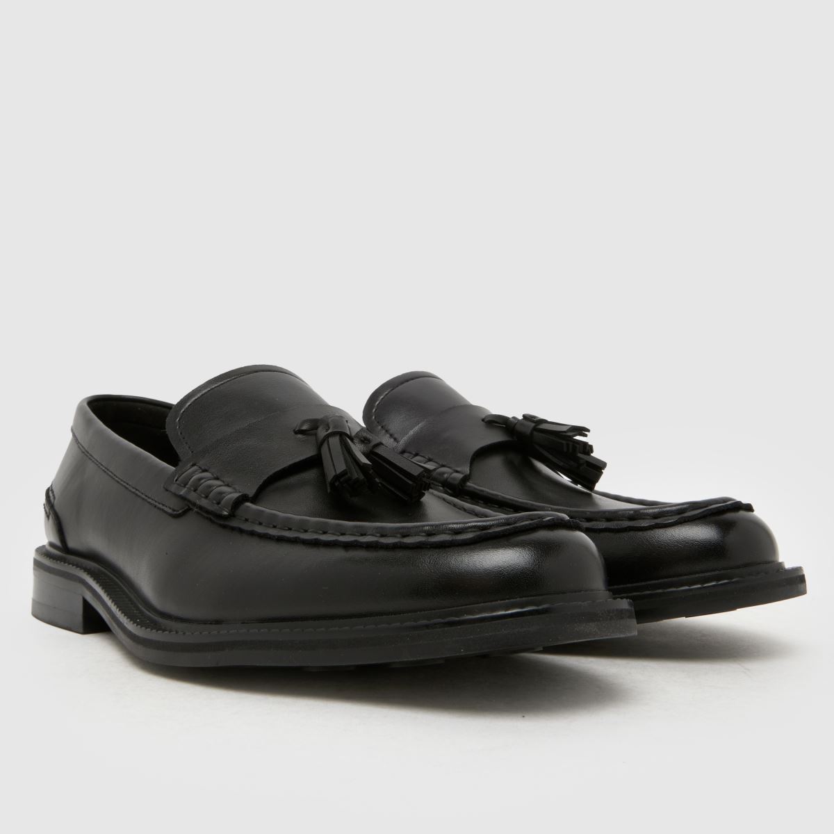 schuh Robin Tassel Loafer in Black schuh Robin Tassel Loafer 1