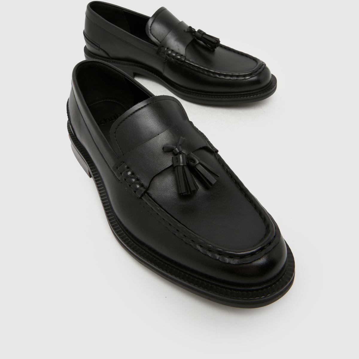 schuh Robin Tassel Loafer in Black schuh Robin Tassel Loafer 4