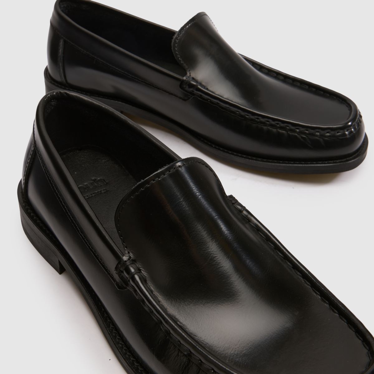schuh Randal Leather Loafer in Black schuh Randal Leather Loafer 4