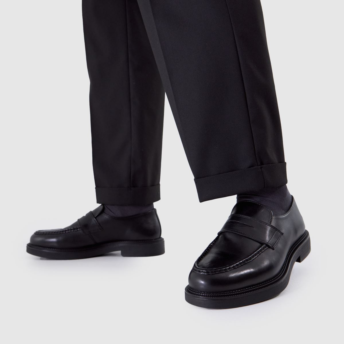 schuh Rykard Leather Loafer in Black schuh Rykard Leather Loafer 8