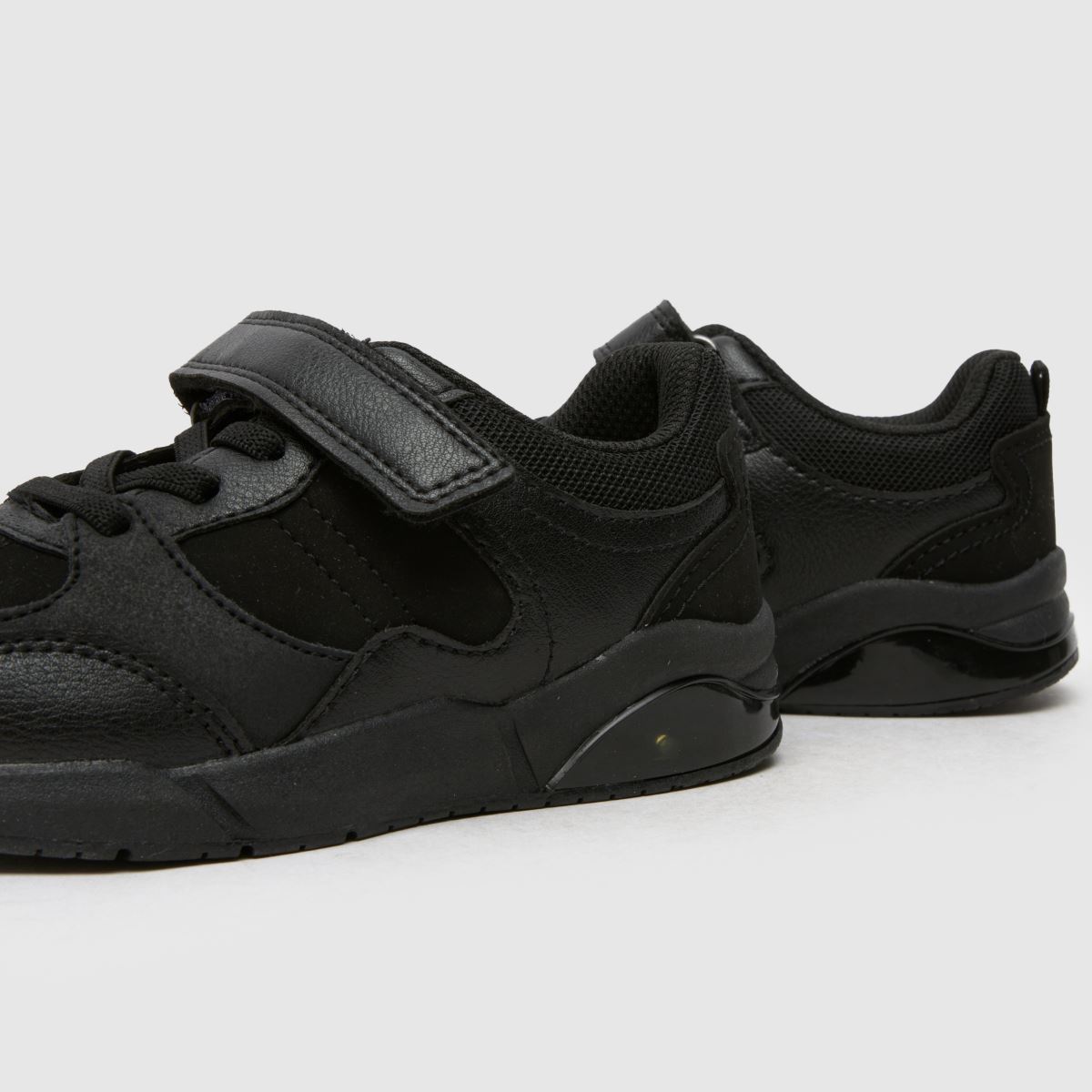 schuh Mellow Light Up Boys Junior in Black schuh Mellow Light Up 7