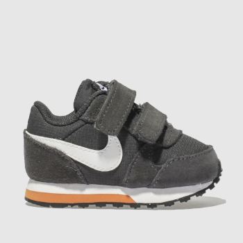 ragazzi grigio scuro nike md runner 2 ragazzi bambino schuh ragazzi grigio scuro nike md runner 2 ragazzi bambino schuh