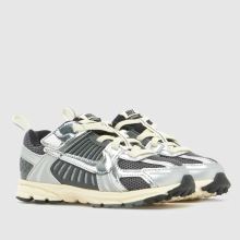 Nike Vomero 5,2 von 4