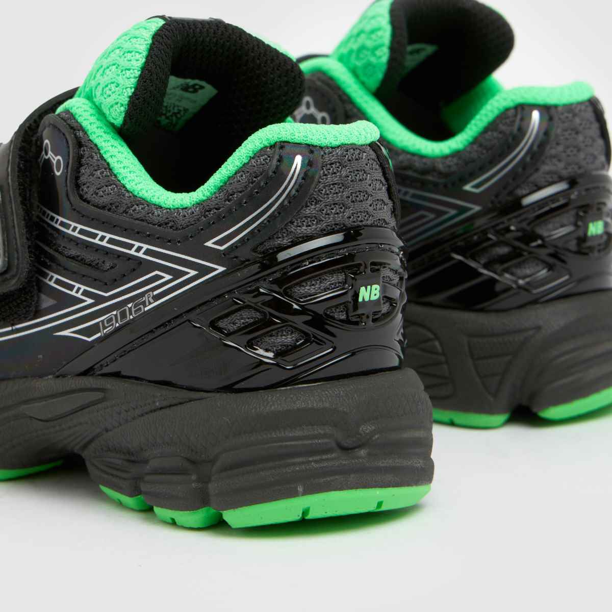 New Balance 1906 Boys Toddler in Grey Multi New Balance 1906 7