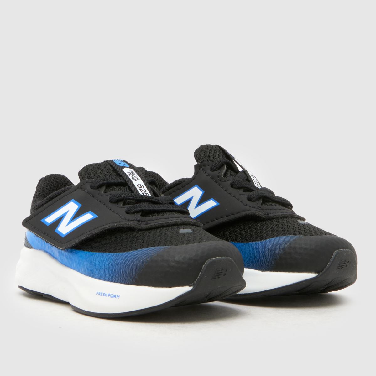 New Balance Fresh Foam 625 Boys Toddler in Black and blue New Balance Fresh Foam 625 1