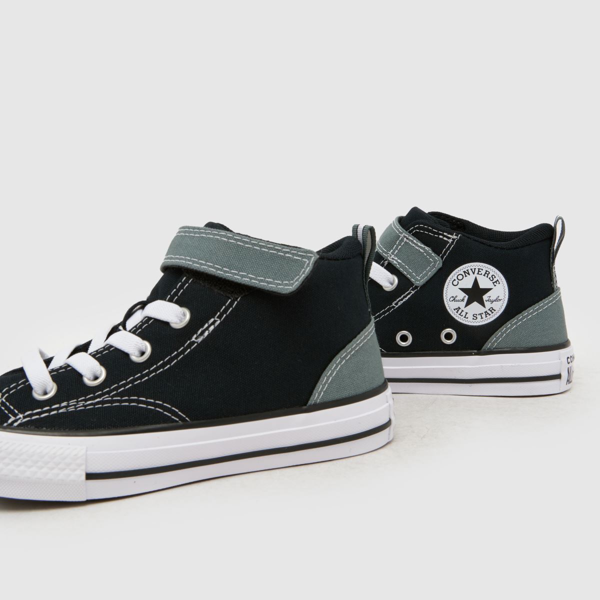 Converse All Star Malden Street Boys Junior in Black & Grey Converse All Star Malden Street 7