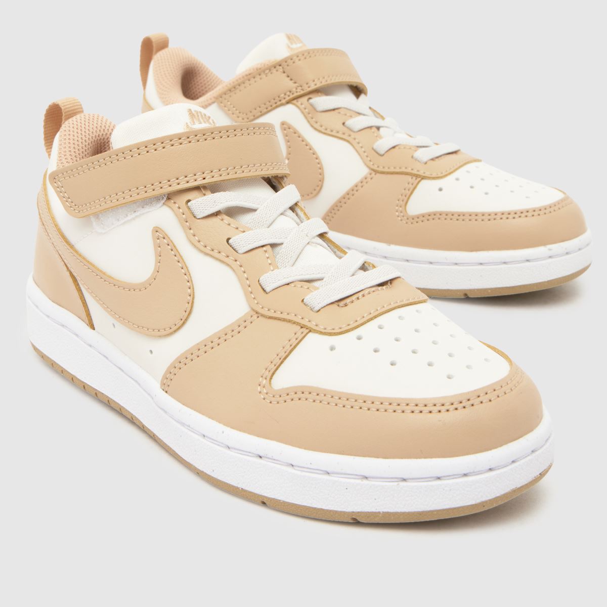 Nike Court Borough Low Boys Junior in Stone Multi Nike Court Borough Low 4