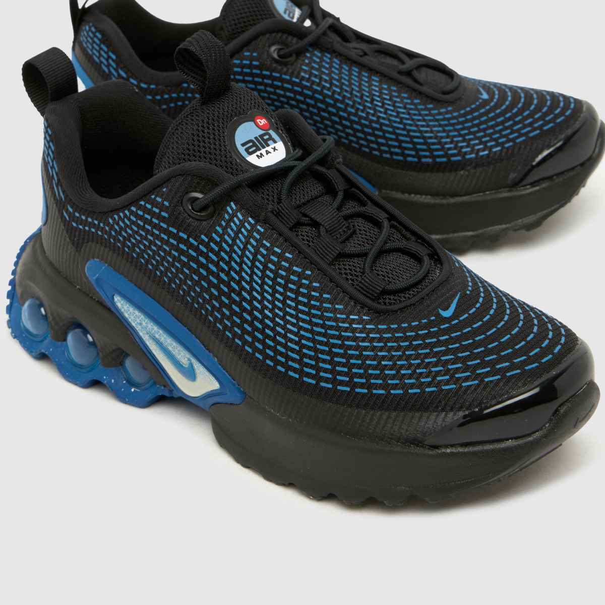 Nike Air Max DN Boys Junior in Black and blue Nike Air Max DN 4