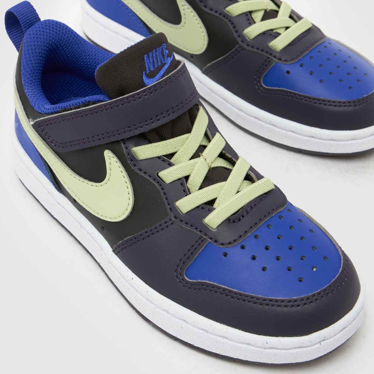 Nike Court Borough Low Boys Junior in Black Multi Nike Court Borough Low 4