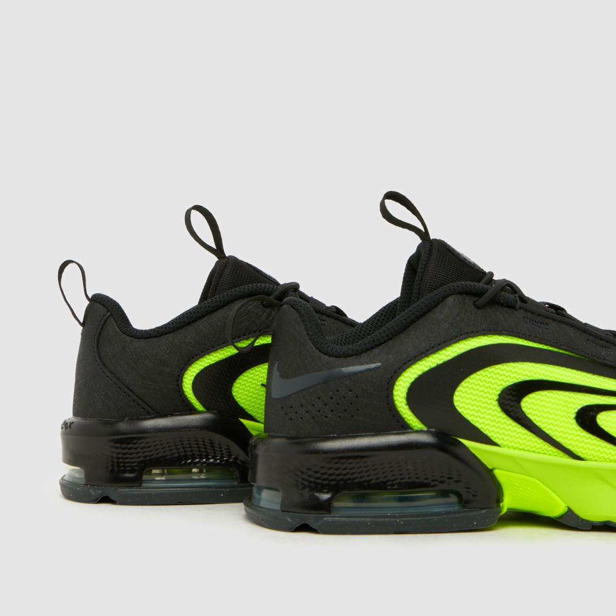 Nike Air Max Fire Boys Junior in Black & Green Nike Air Max Fire 7
