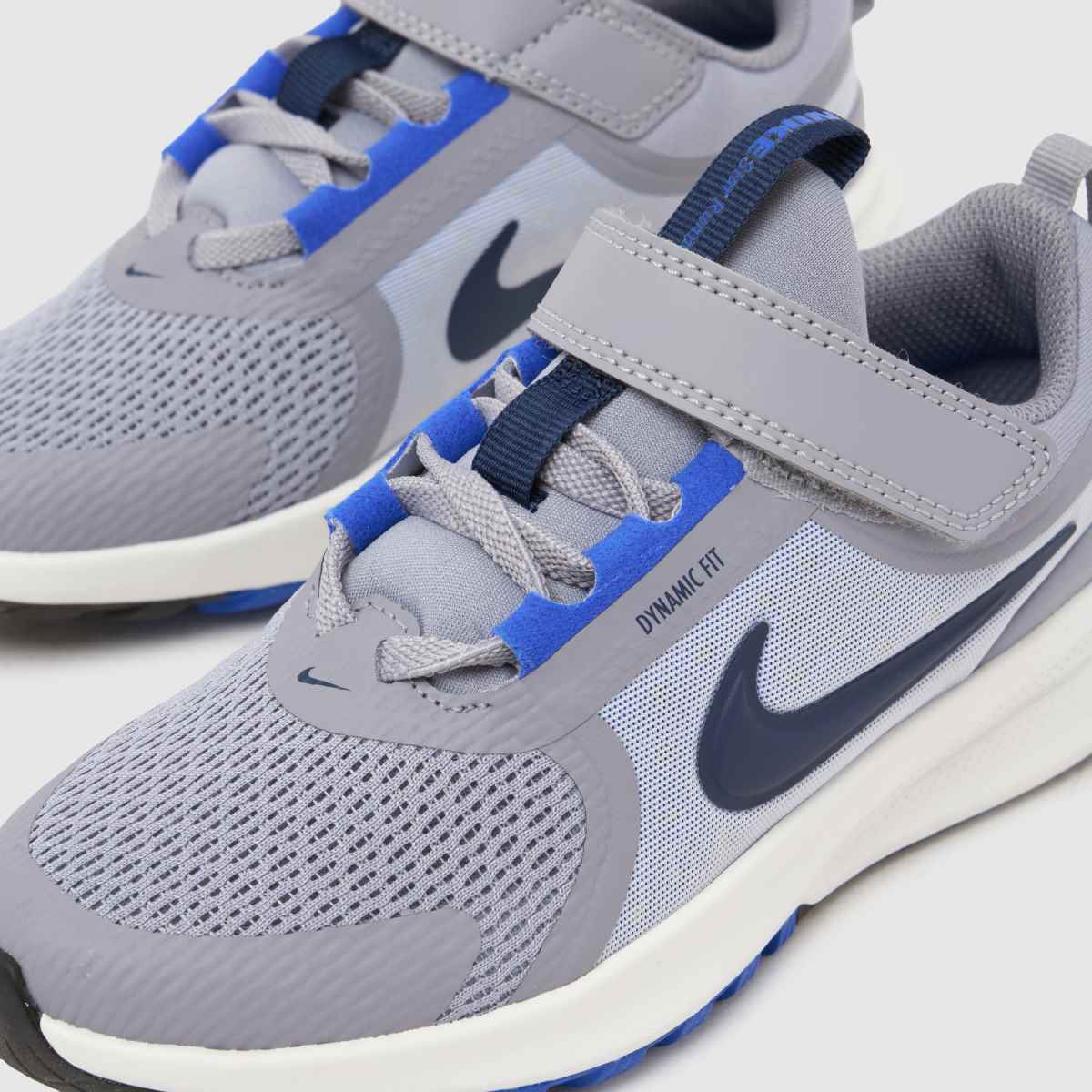 Nike Star Runner 5 Boys Junior in Grey & Navy Nike Star Runner 5 7